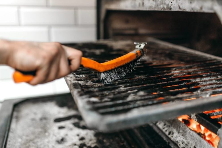 Consejos Para Cuidar Y Limpiar Tu Barbacoa | Blog Muebles Moya